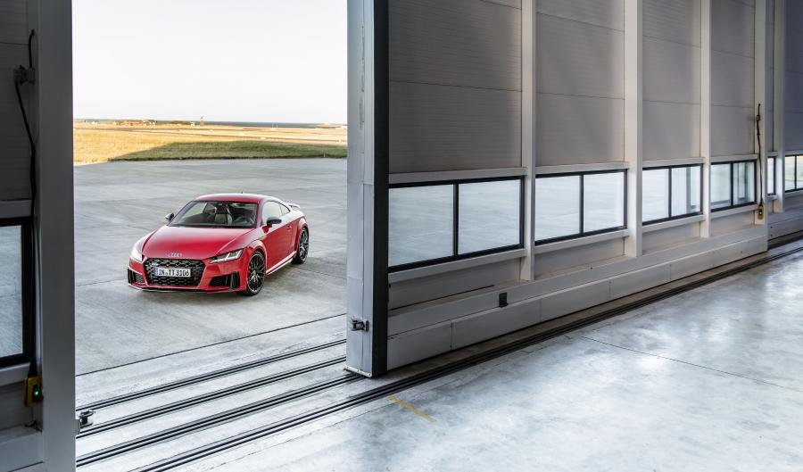  Audi TTS Coupe (8S) 2018 года  (WW) (фото 110 из 254)